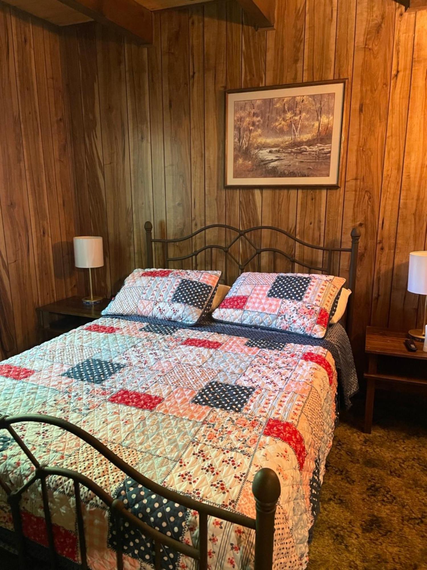 Saw Creek Cabin - Regent Hilltop Bushkill Εξωτερικό φωτογραφία
